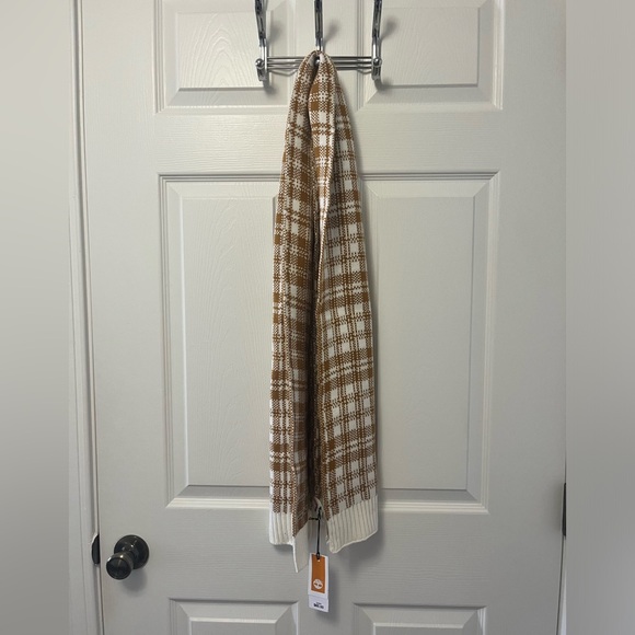 🍁 Plaid Timberland Scarf - Picture 5 of 5